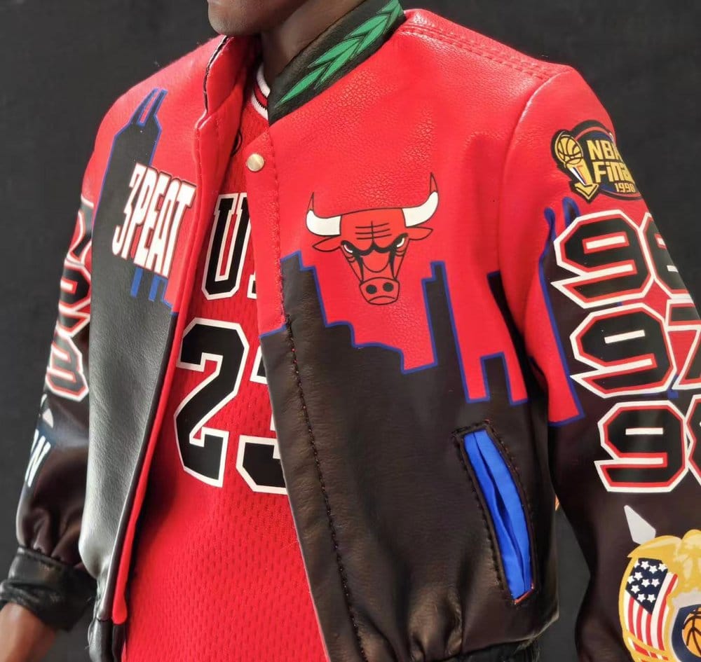 NBA Collection Real Masterpiece Action Figure 1/6 Michael Jordan Series 2 (Road Jersey Edition) 33 cm