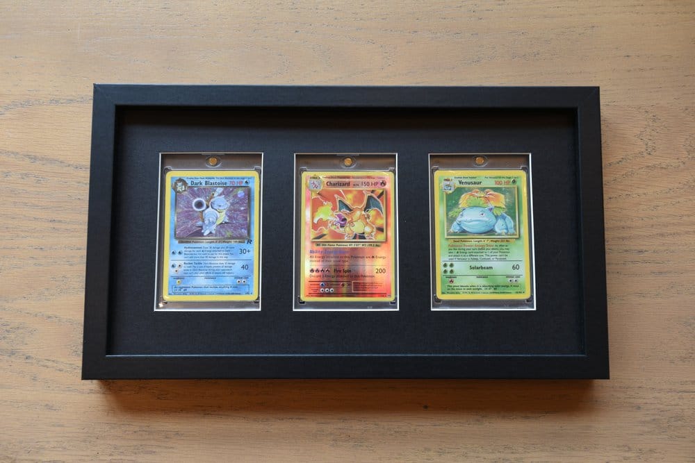 Evoretro Display Frame Card Display Case for 3 Magnetic Case Cards