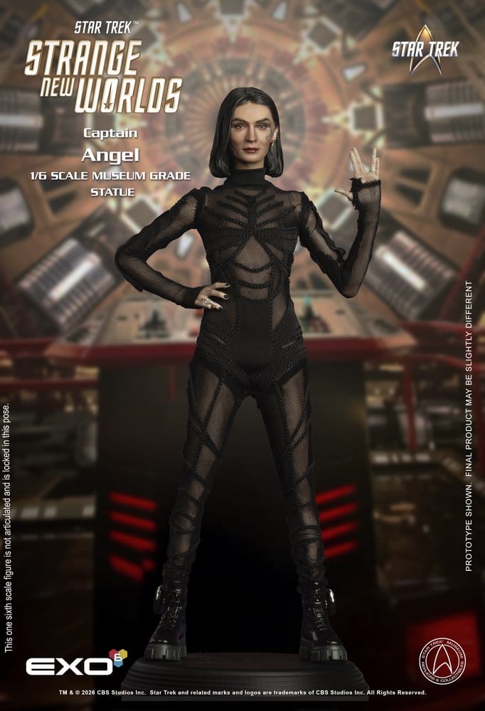 Star Trek: Strange New Worlds Mixed Media Figure 1/6 Captain Angel 28 cm