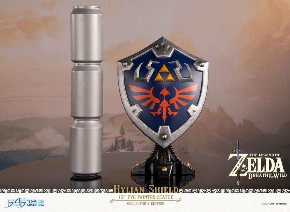The Legend of Zelda Breath of the Wild PVC Statue Hylian Shield Collector's Edition 29 cm