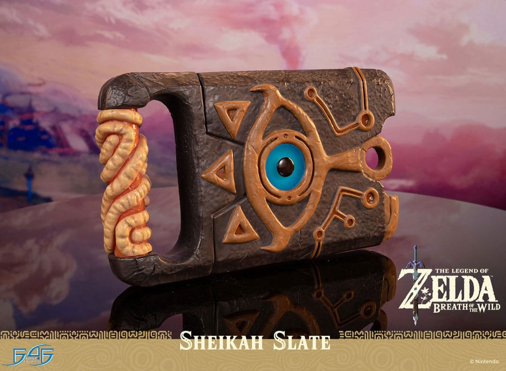 The Legend of Zelda: Breath of the Wild  Life Size Statue 1/1 Sheikah Slate 24 cm