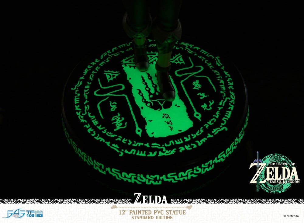 The Legend of Zelda: Tears of the Kingdom PVC Figure Zelda 29 cm