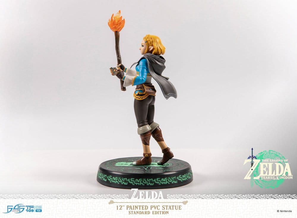 The Legend of Zelda: Tears of the Kingdom PVC Figure Zelda 29 cm
