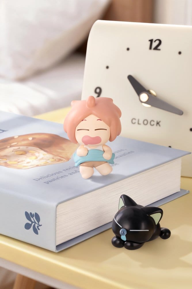 Luo Xiaohei Peekrin Series 1 Blind Box Mini Figures 2-Pack Display (4)