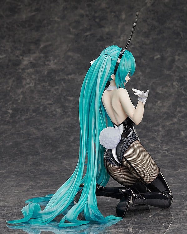 Character Vocal Series 01: Hatsune Miku PVC Figure 1/4 Bunny Ver. / Art by SanMuYYB 30 cm