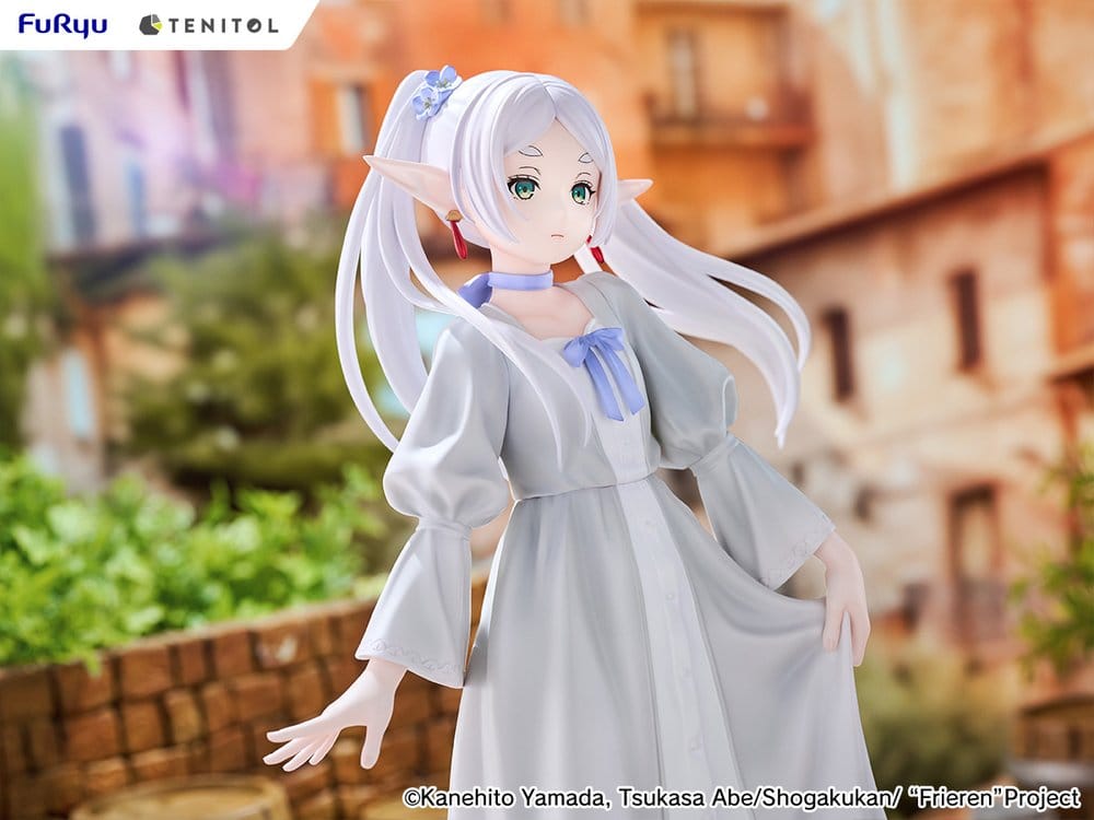 Frieren: Beyond Journey's End Tenitol Tall PVC Figure Frieren Classical dress Ver. 28 cm