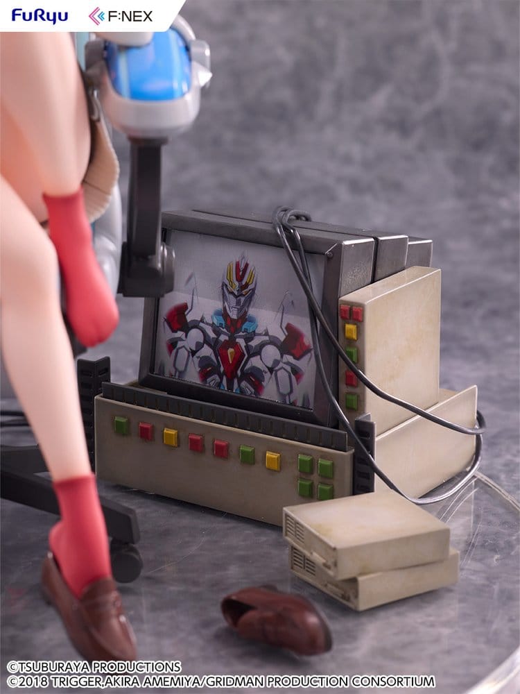 SSSS. Gridman Universe BiCute Bunnies PVC Statue Rikka Takarada Gaming Chair Ver. 19 cm