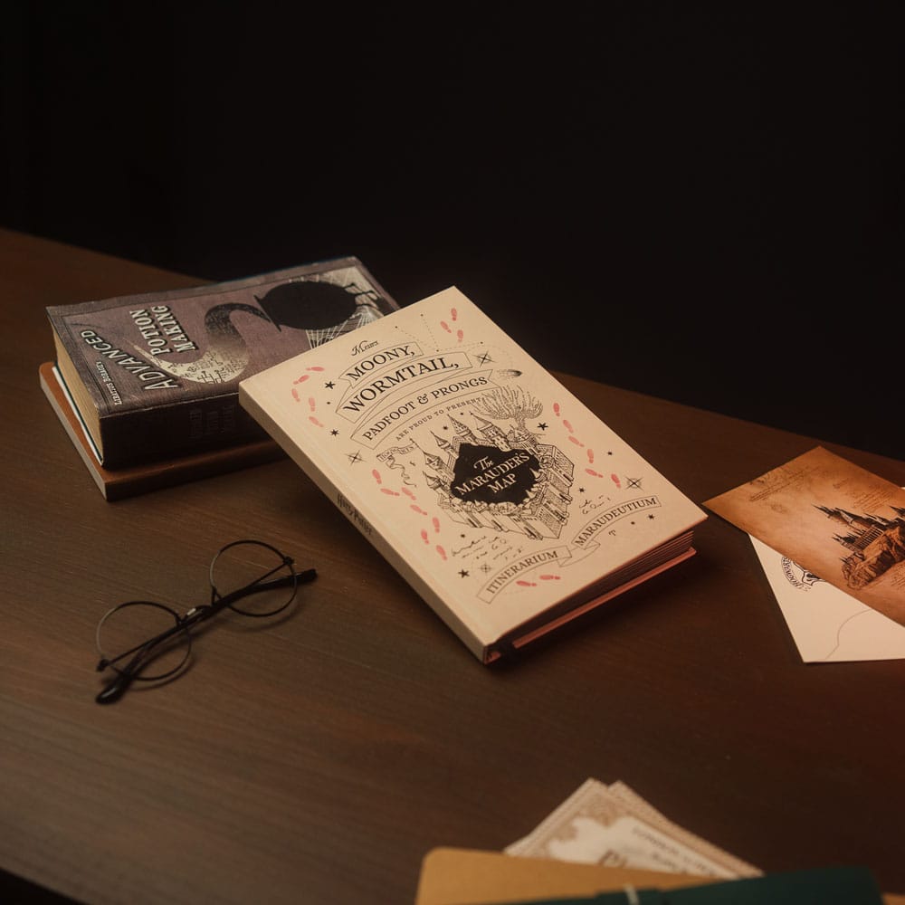 Harry Potter Premium Notebook A5 with Light-Up Marauder's Map