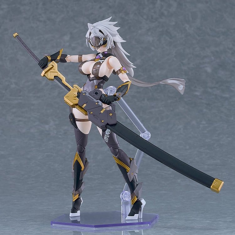Cutie Honey Nova Plamatea Plastic Model Kit Black Honey 17 cm