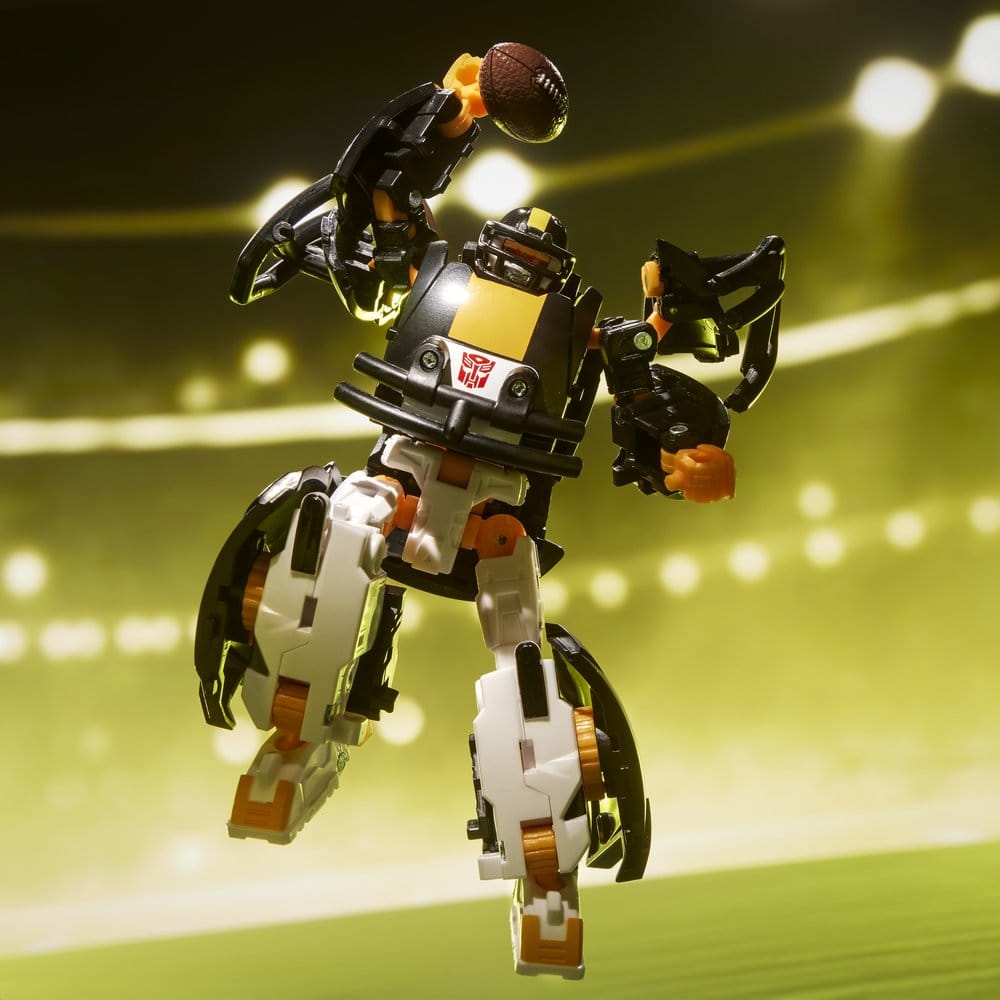 Transformers x NFL Action Figure Pittsburgh Steelers: Steelsmash 14 cm
