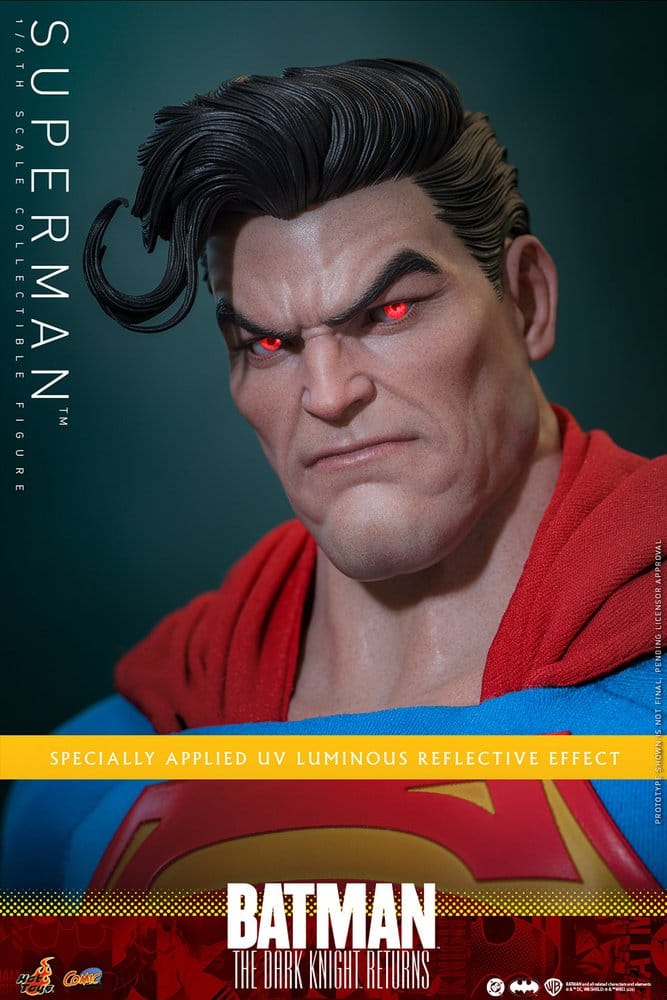 Batman: The Dark Knight Returns Comic Masterpiece Action Figure 1/6 Superman 34 cm