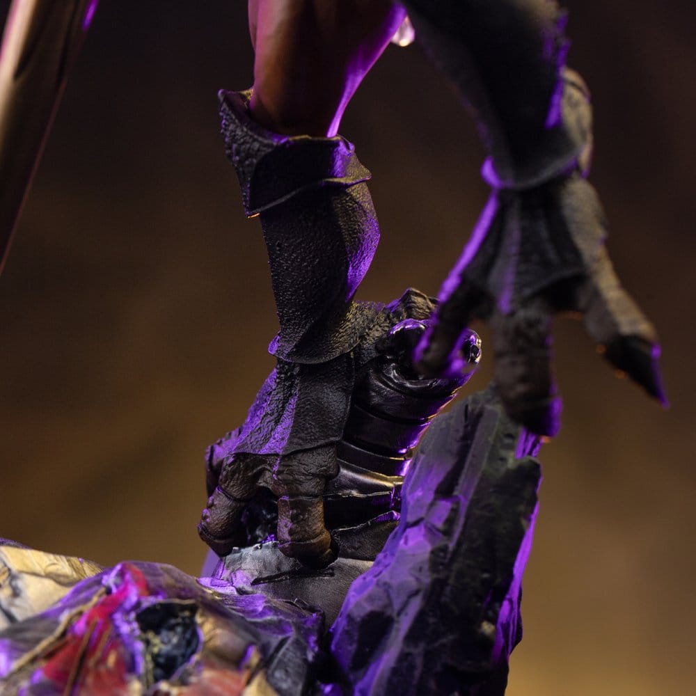 Masters of the Universe Art Scale Statue 1/10 Buzz-Off 36 cm