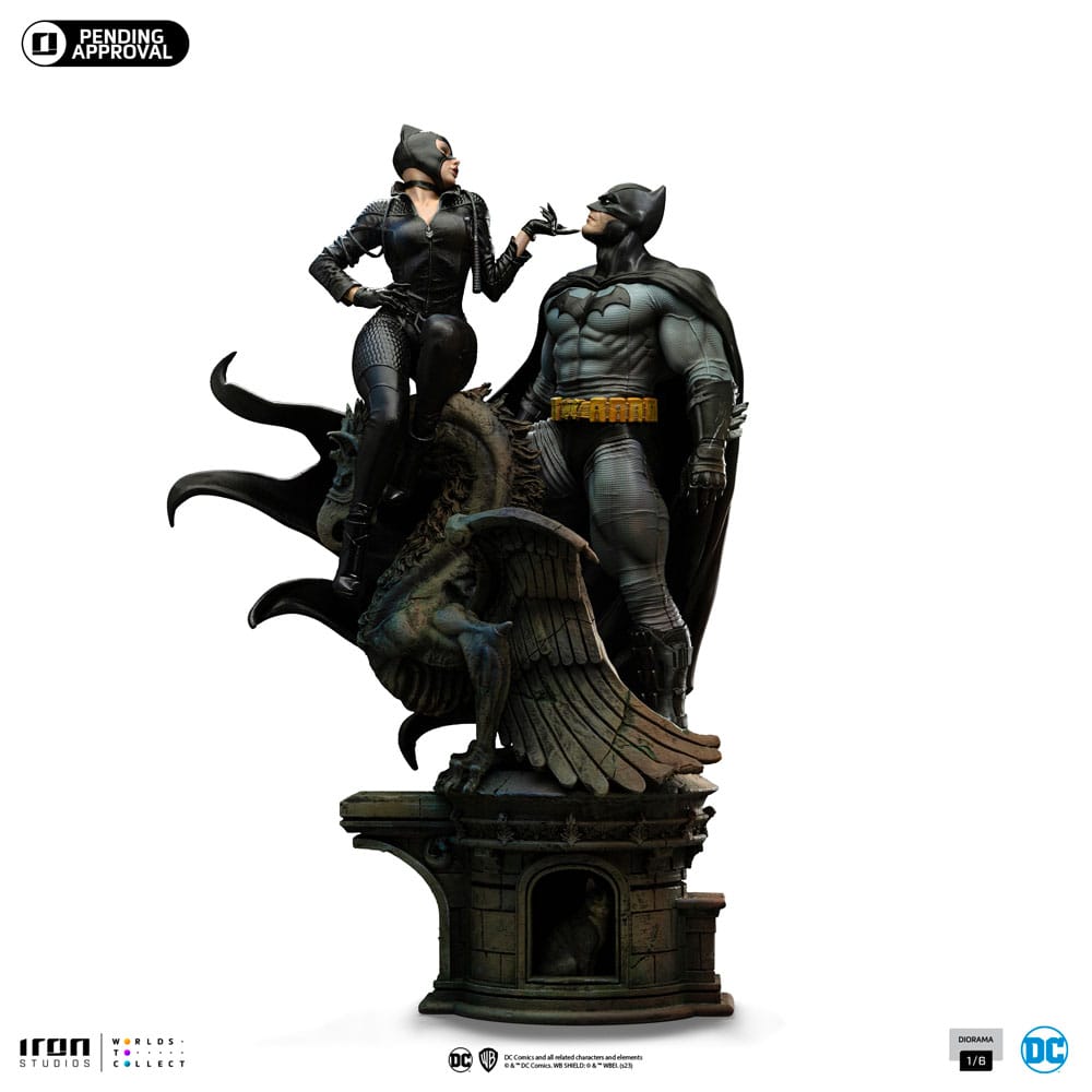 DC Comics Diorama 1/6 Batman &amp; Catwoman 51 cm