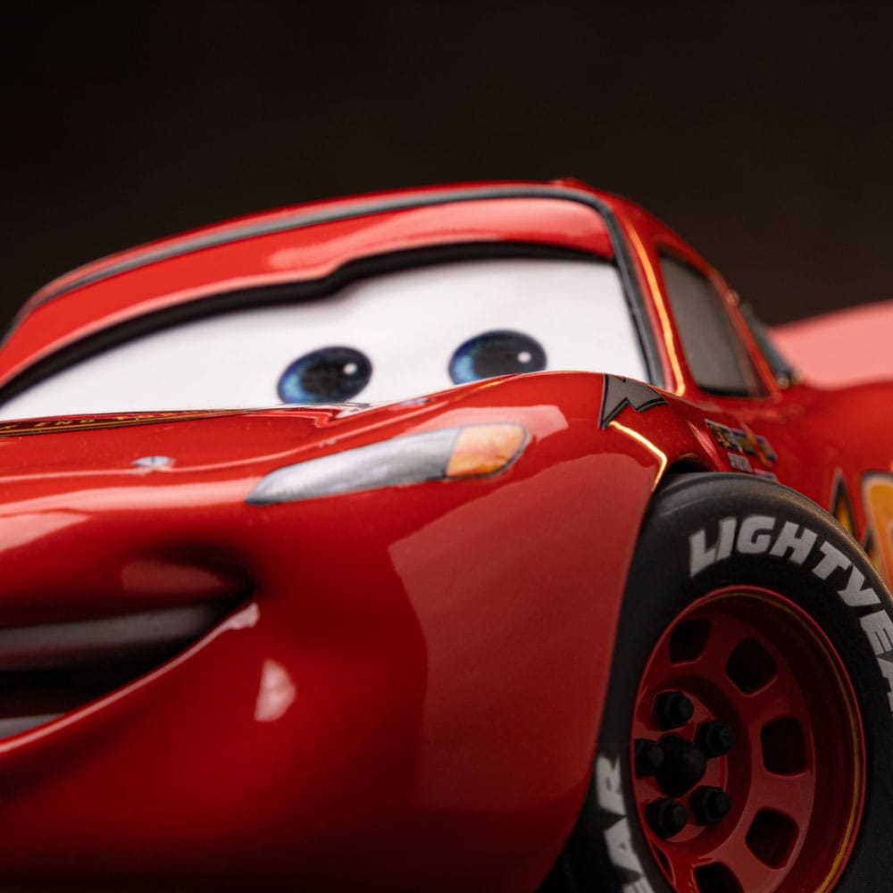 Cars Art Scale Statue 1/10 Lightning McQueen 11 cm