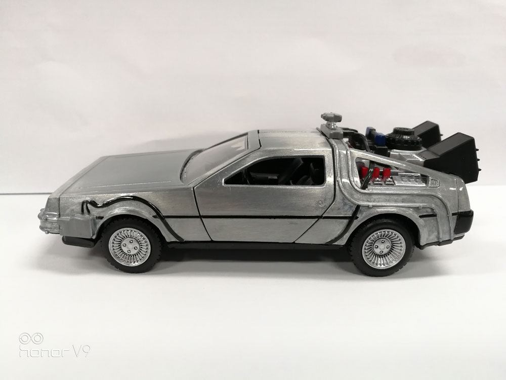 Zurück in die Zukunft Hollywood Rides Druckgussmodell 1/32 DeLorean Time Machine