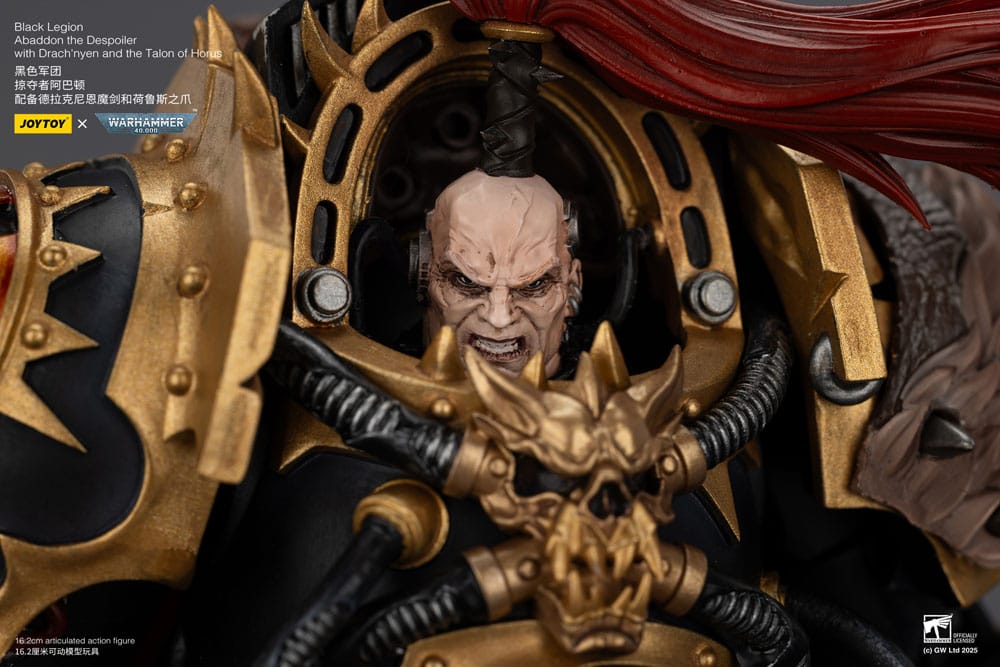 Warhammer 40,000 Action Figure Black Legion Abaddon the Despoiler with Drach'nyen and Talon 16 cm