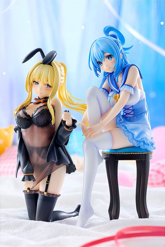 Konosuba God's blessing on this wonderful world! PVC Statue Aqua: Light Novel 10th Anniversary Ver. 15 cm