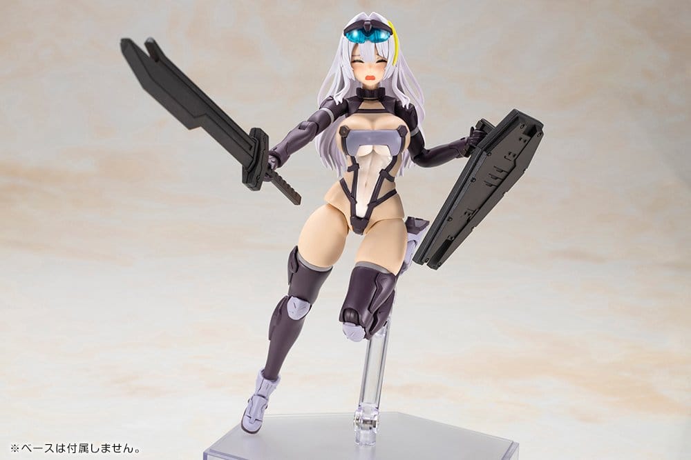 Front Mission Plastic Model Non Zenith Girl Gray Ver. 16 cm