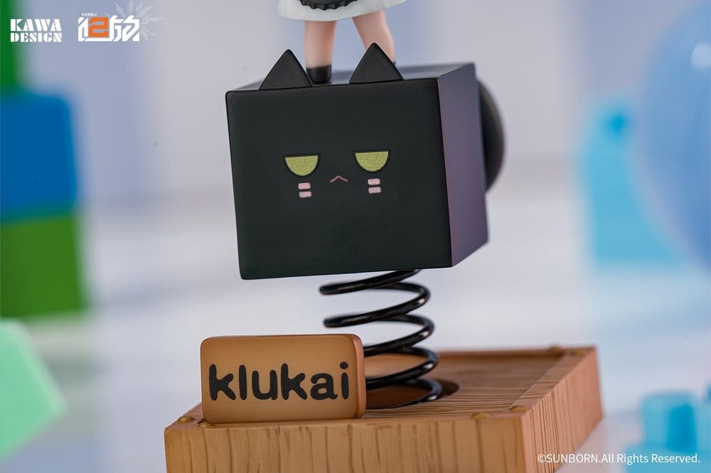 Girls' Frontline 2: Exilium PVC Figure Black Cat Klukai Spring 12 cm