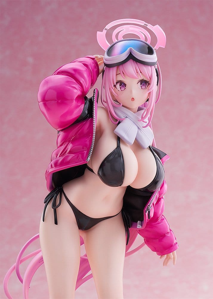 Blue Archive PVC Figure 1/7 Eimi (Swimsuit) 26 cm