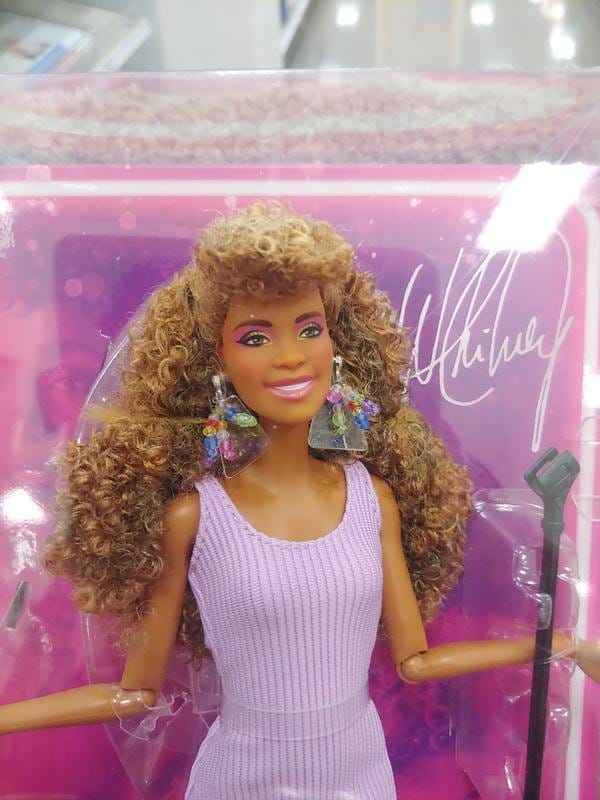 Whitney Houston Barbie Signature Doll I Wanna Dance with Somebody