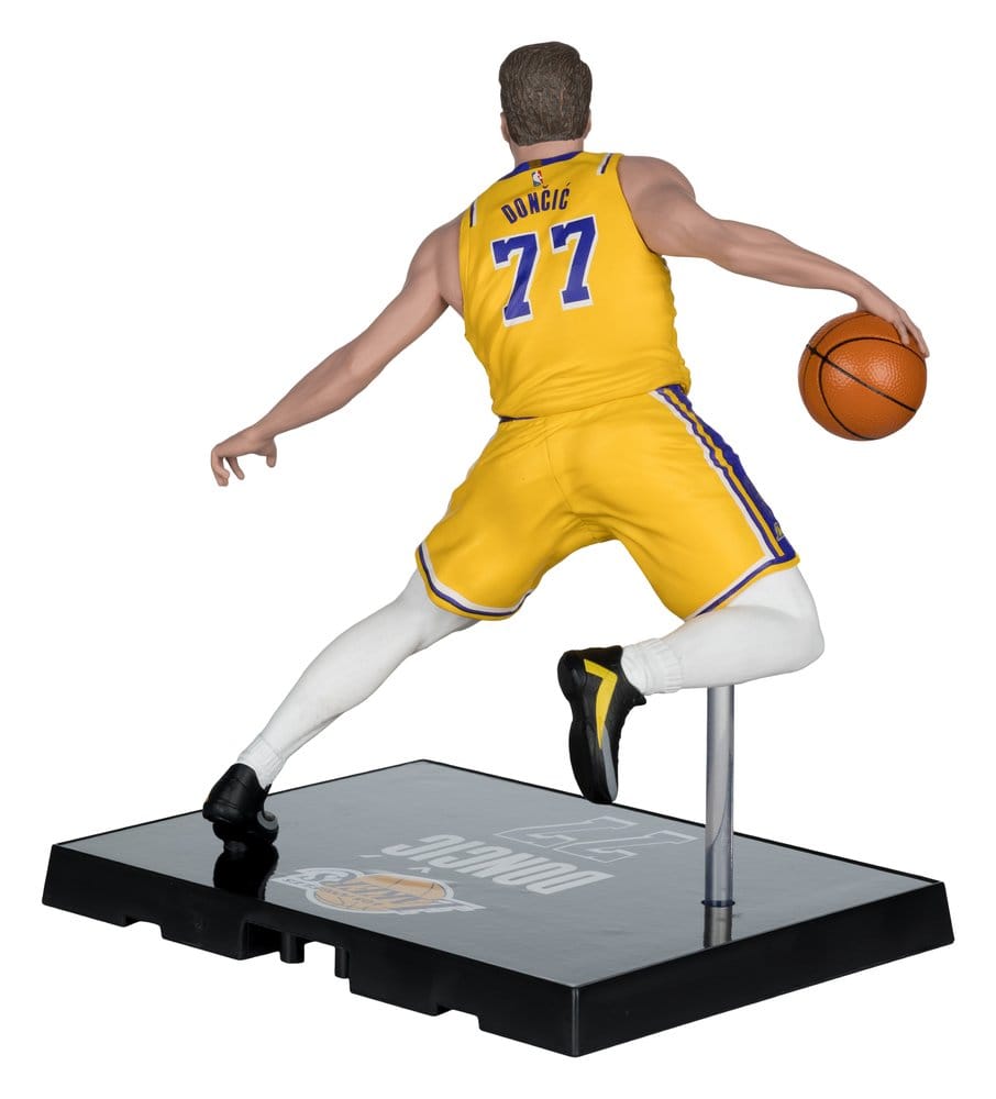 NBA McFarlane's SportsPicks Action Figure Luka Doncic (Dallas Mavericks) 15 cm