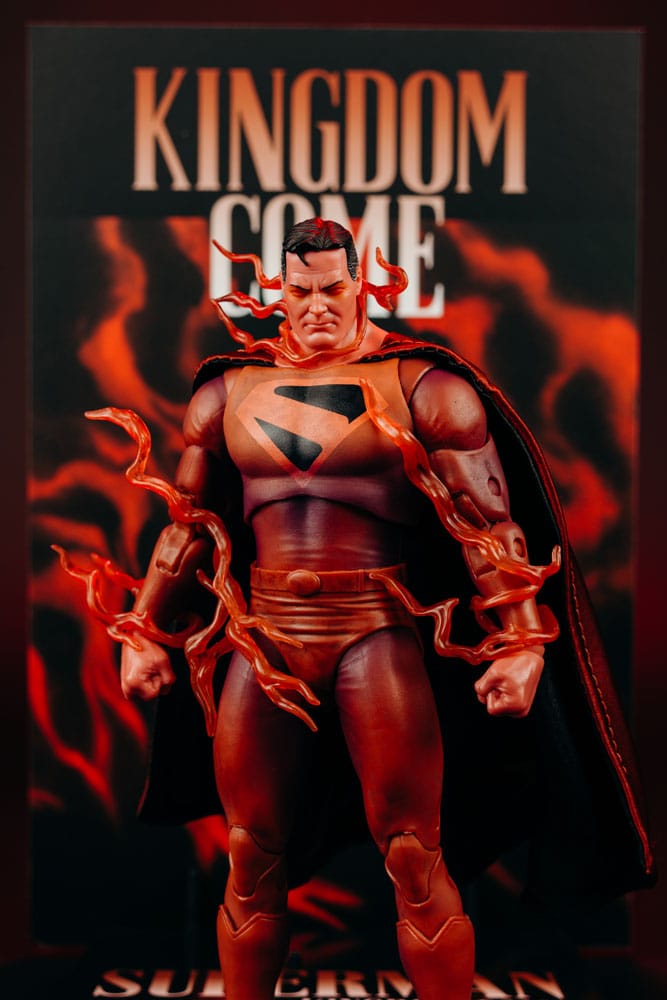 DC Multiverse McFarlane Cover Recreations Action Figure Superman (Kingdom Come) (Gold Label) 18 cm