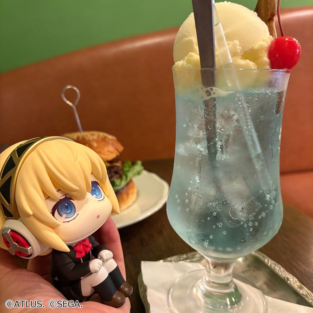 Persona 3 Look Up PVC Figures 2-Pack Reload Hero & Aegis 11 cm (with gift)