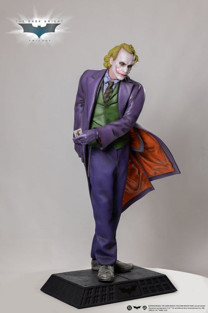 Batman The Dark Knight Life-Size Statue Joker 200 cm