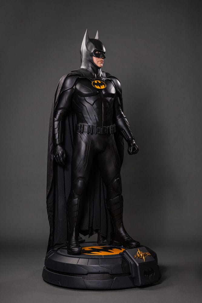 Die lebensgroße Flash-Statue Batman Keaton 2 211 cm