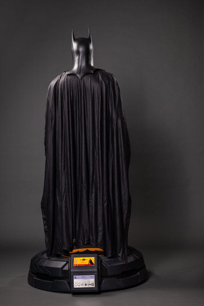 Die lebensgroße Flash-Statue Batman Keaton 2 211 cm