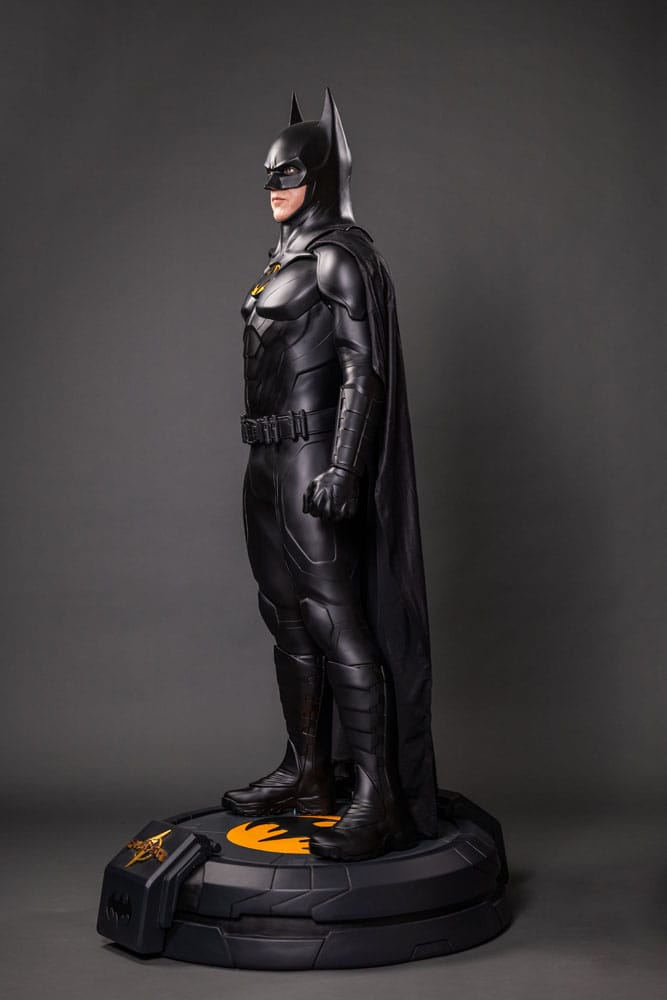 Die lebensgroße Flash-Statue Batman Keaton 2 211 cm