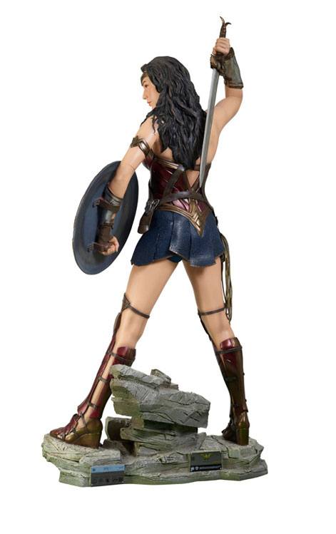 Wonder Woman Lebensgroße Statue Wonder Woman 224 cm