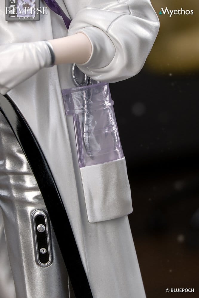 Reverse: 1999 Gift+ PVC Figure Medicine Pocket 23 cm