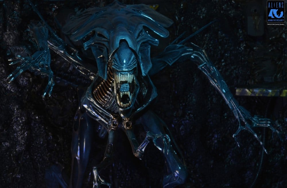 Aliens Ultra Deluxe Action Figure Alien Queen (40th Anniversary) 38 cm