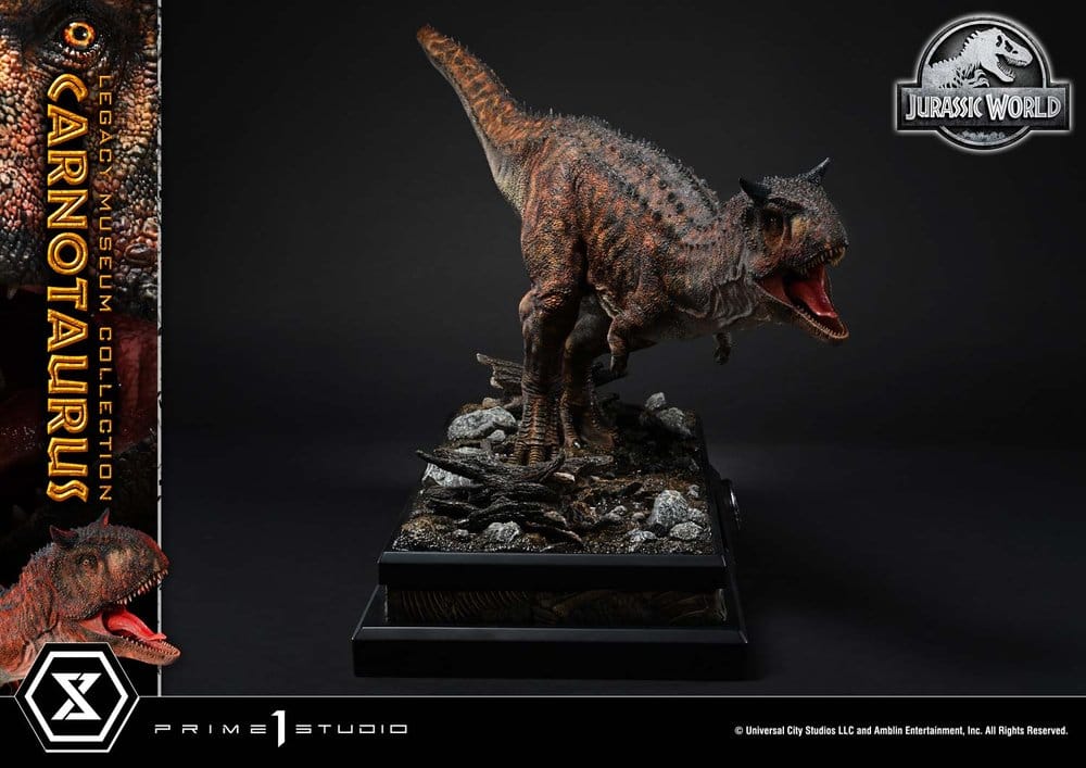 Jurassic World: Fallen Kingdom Legacy Museum Collection Statue 1/15 Carnotaurus 38 cm