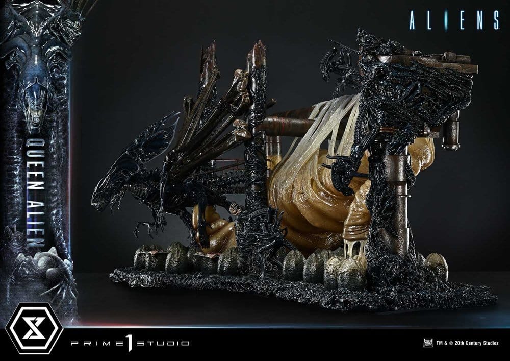 Aliens (Film) Ultimate Diorama Masterline Statue Queen Alien 75 cm