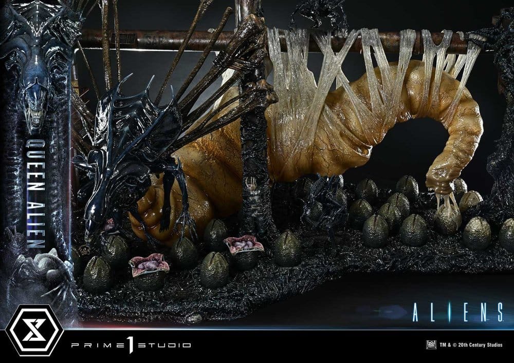 Aliens (Film) Ultimate Diorama Masterline Statue Queen Alien 75 cm