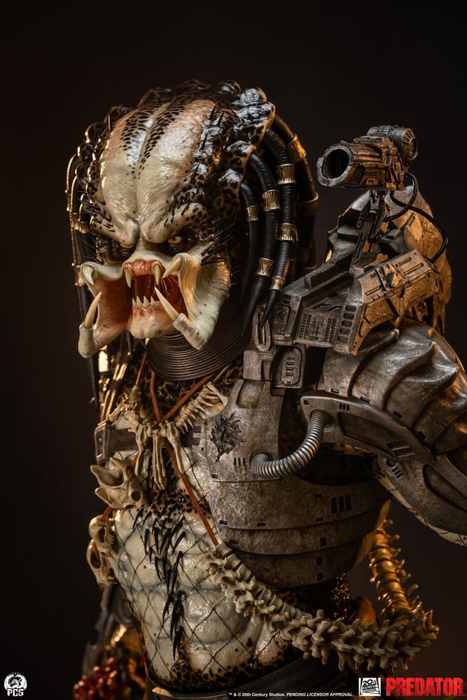 Predator Statue 1/2 Predator 117 cm