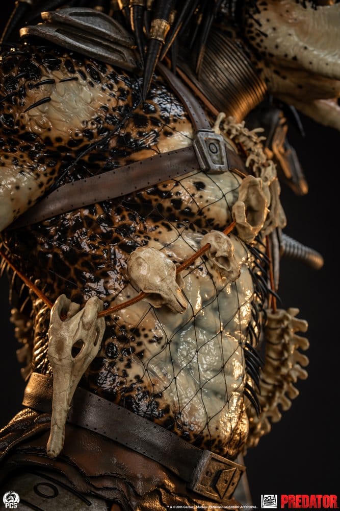 Predator Statue 1/2 Predator 117 cm