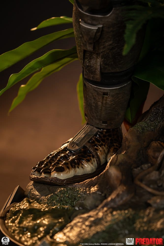 Predator Statue 1/2 Predator 117 cm