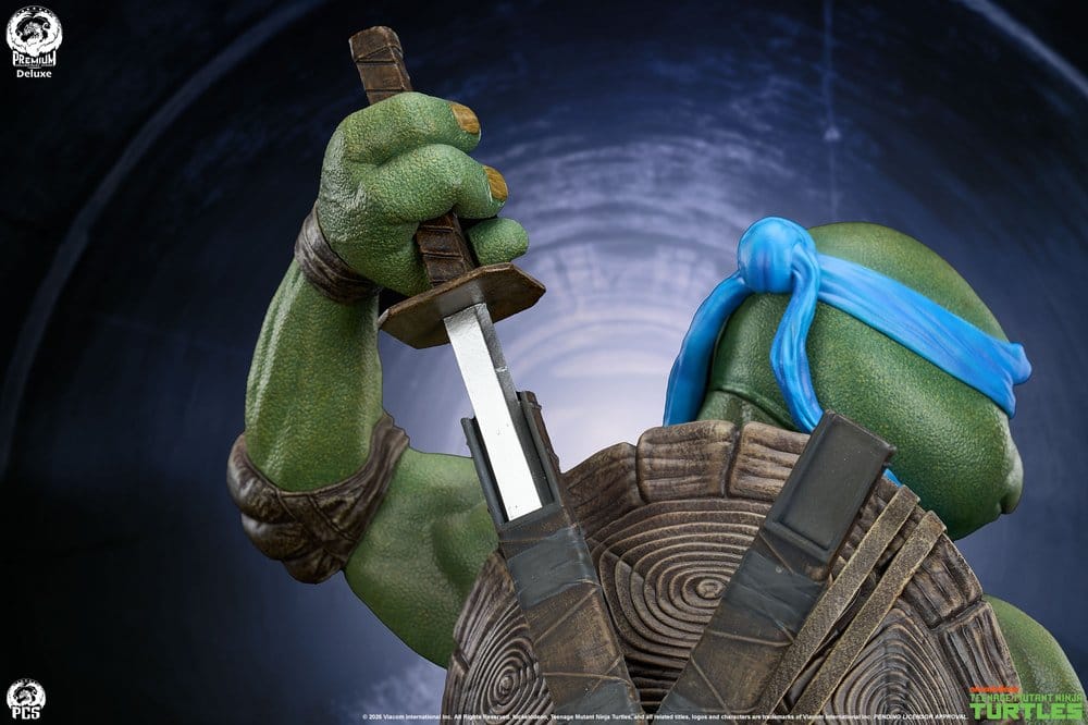Teenage Mutant Ninja Turtles Statue 1/2 Leonardo Deluxe Edition 86 cm