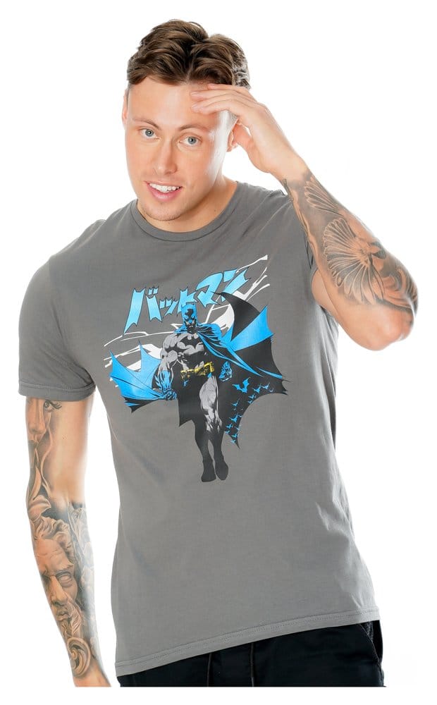 DC Comics T-Shirt Batman Manga Cape Size L