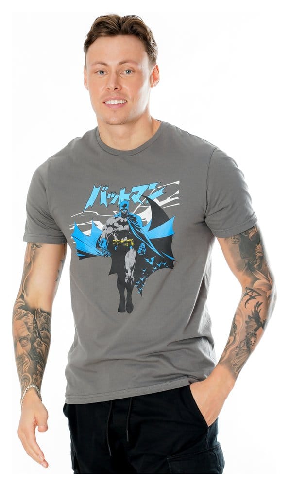 DC Comics T-Shirt Batman Manga Cape Size M