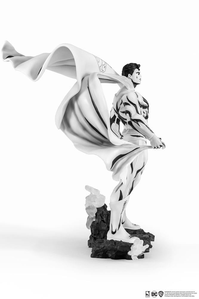 Batman PX PVC Statue 1/8 SDCC 2024 Superman Black &amp; White Version 30 cm