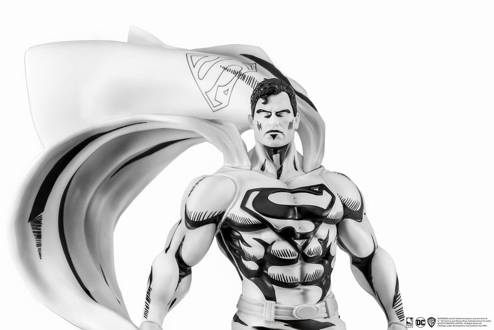 Batman PX PVC Statue 1/8 SDCC 2024 Superman Black &amp; White Version 30 cm