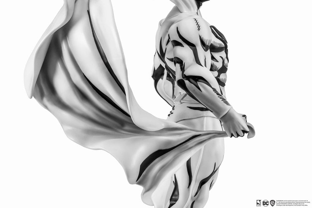 Batman PX PVC Statue 1/8 SDCC 2024 Superman Black &amp; White Version 30 cm