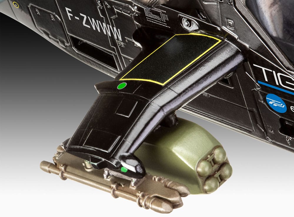 James Bond Modellbausatz Geschenkset Eurocopter Tiger