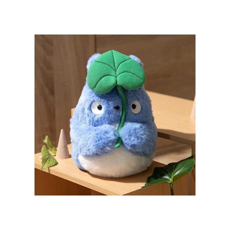 Mein Nachbar Totoro Nakayoshi Plüschfigur Mittelgroßer Totoro mit Blatt 20 cm
