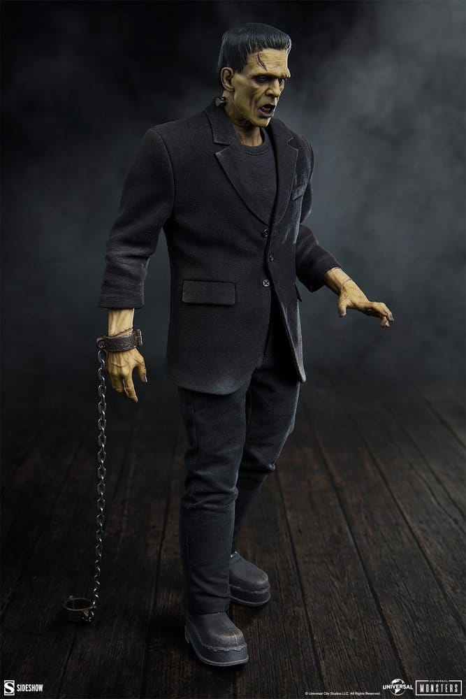 Universal Monsters Action Figure 1/6 Frankenstein (Deluxe Plus Edition) 33 cm